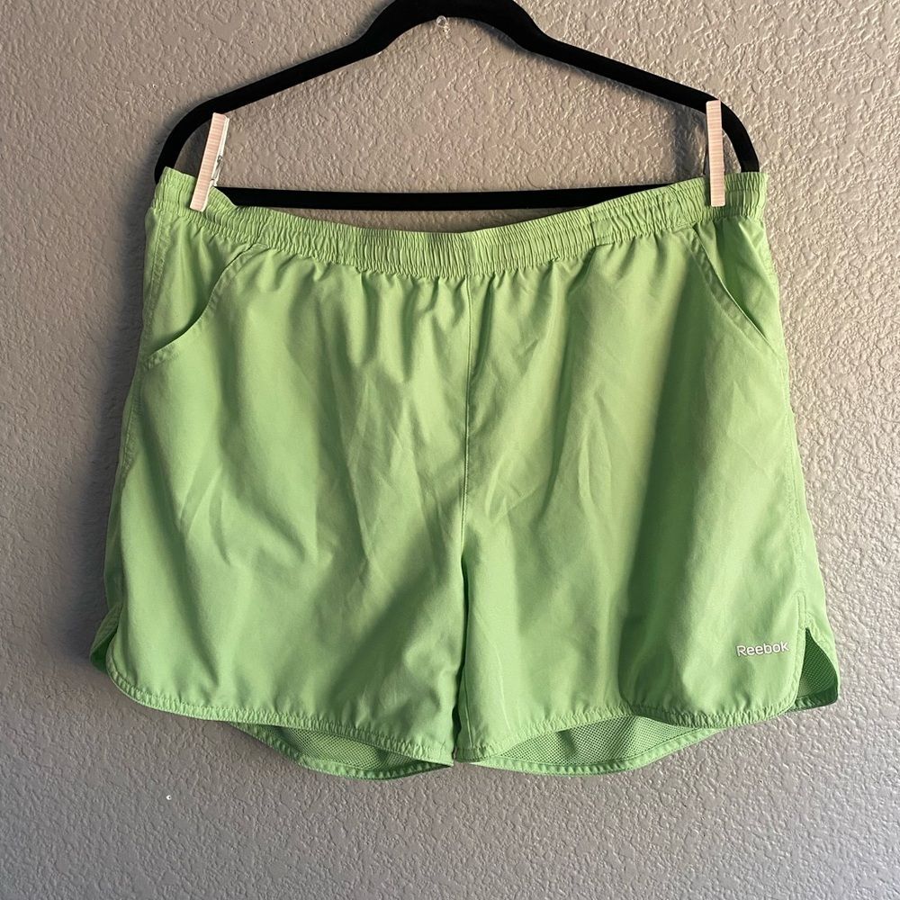 Reebok Green Athletic Shorts – Women’s Size L